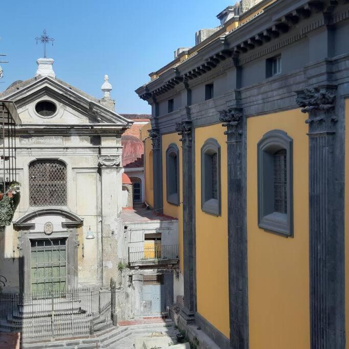 Apartamento Sguardo Sul Duomo Nápoles Exterior foto